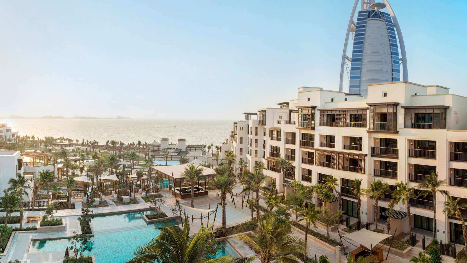 jumeirah al naseem hotel location map