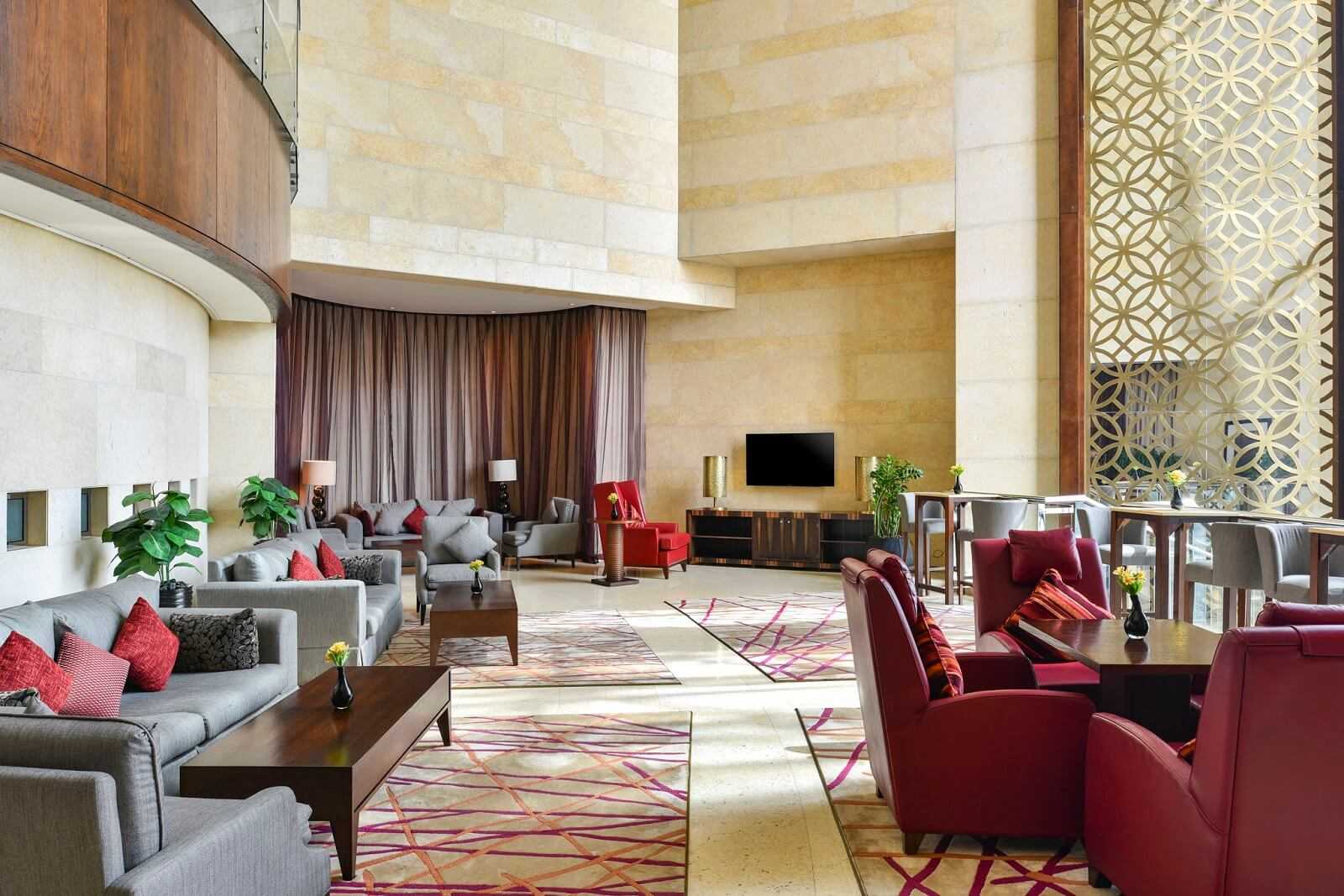 Raffles Dubai Executive Lounge