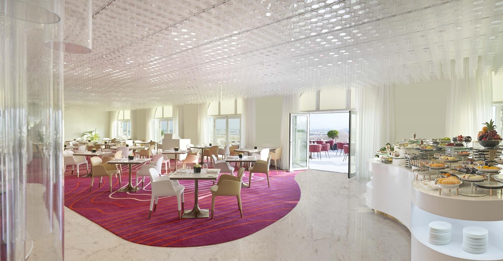 Raffles The Palm Dubai Hotel Executive Club Lounge Palm View