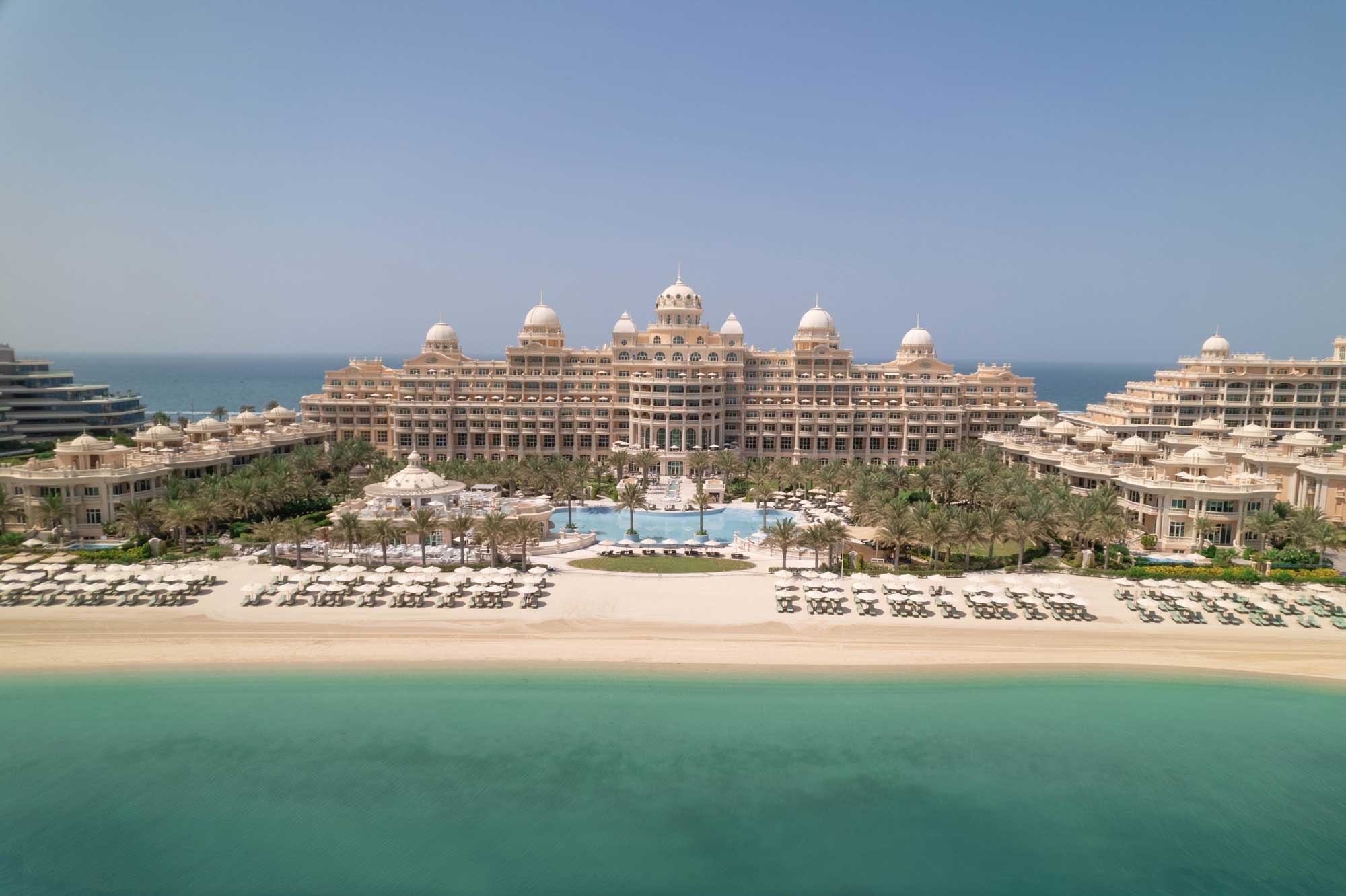 Raffles The Palm Dubai | Best Hotels in Dubai | FamilyTravelGenie