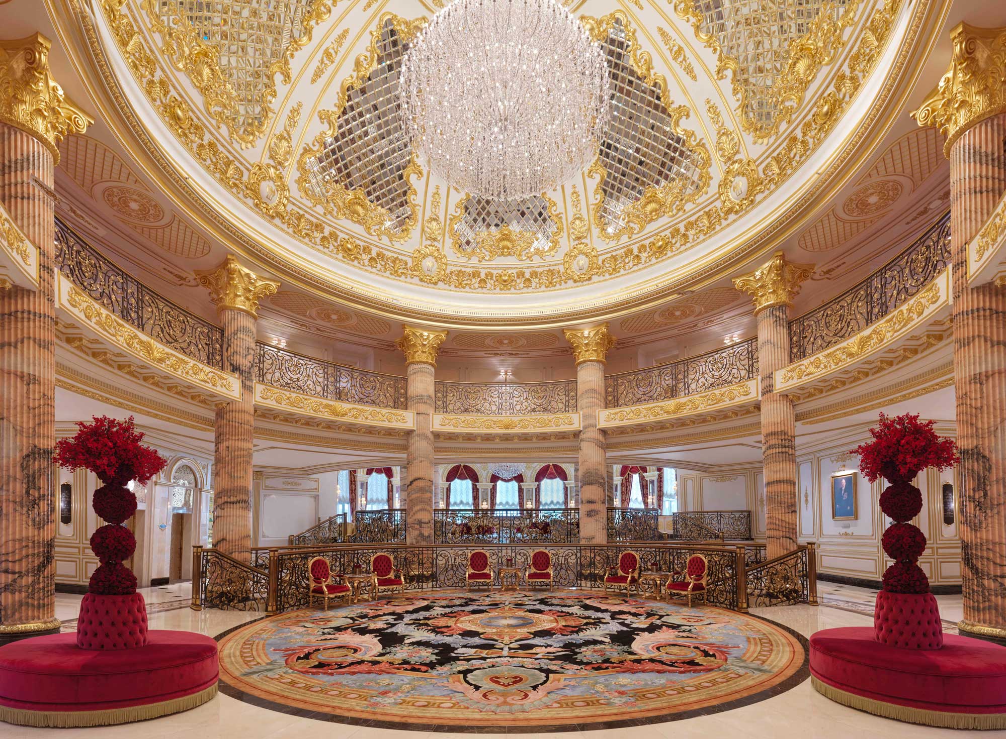 Raffles-The-Palm-Dubai-Hotel-Lobby-View