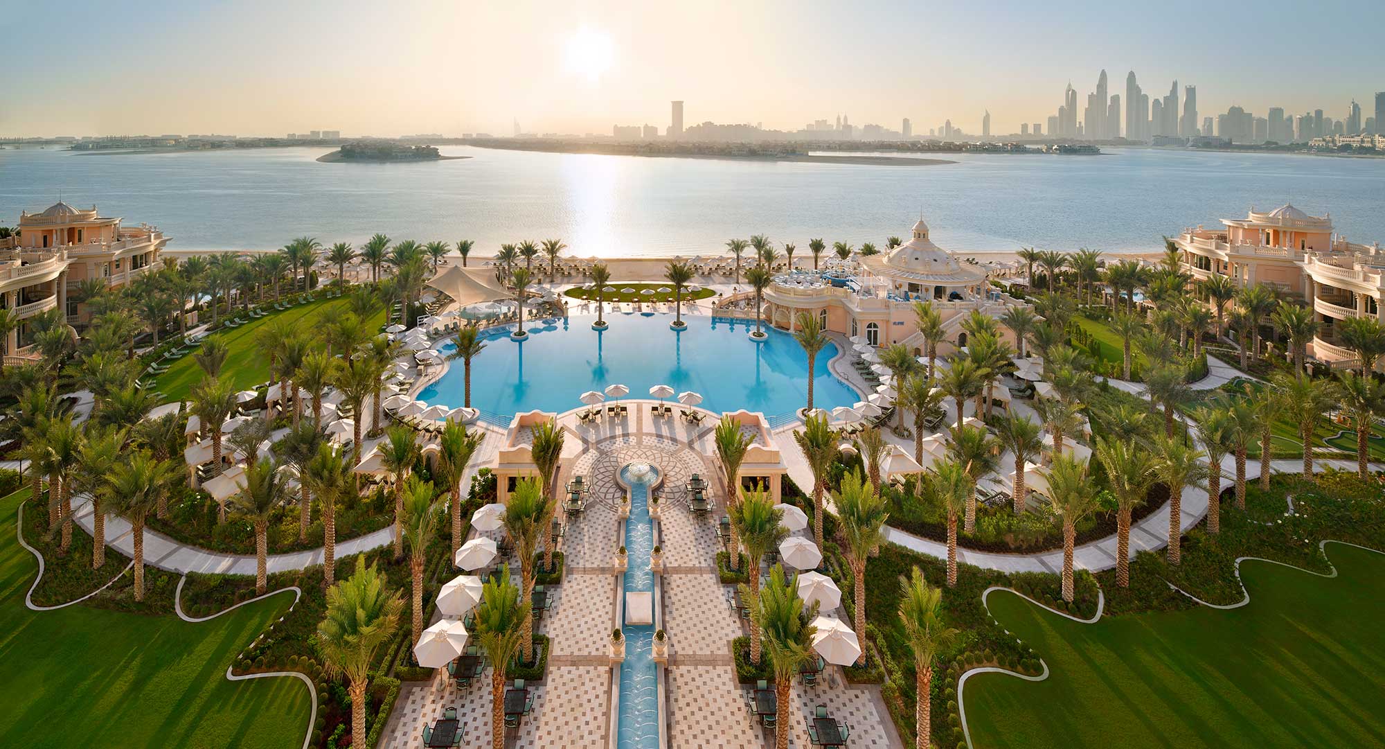 Raffles-The-Palm-Dubai-Hotel-Resort-View