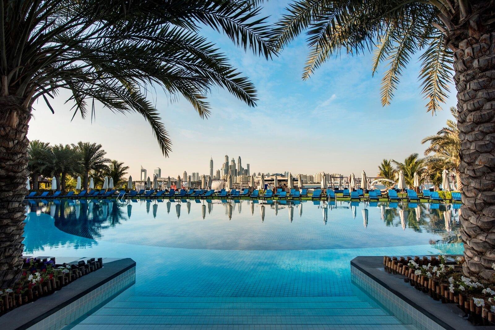Rixos The Palm Dubai Hotel & Suites Family Pool