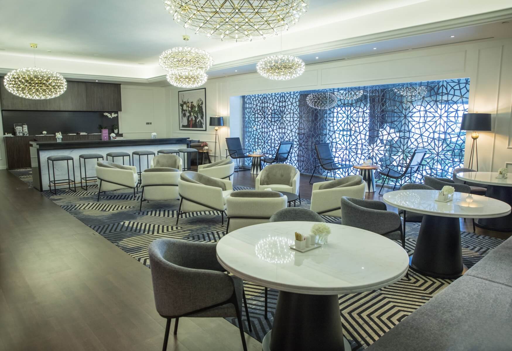 Sofitel Dubai Jumeirah Beach Executive Club Lounge Seating