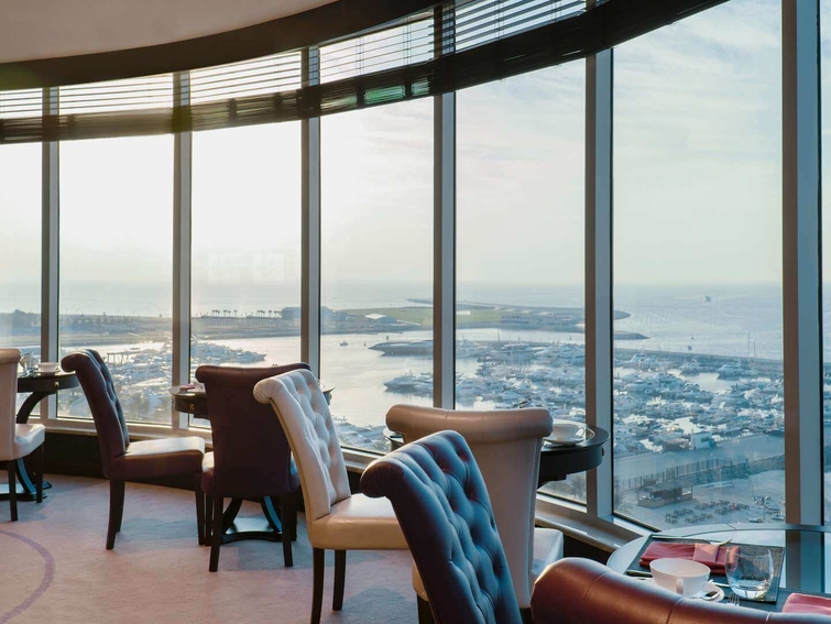 The Westin Dubai Mina Seyahi Beach Resort and Marina Executive Club Lounge