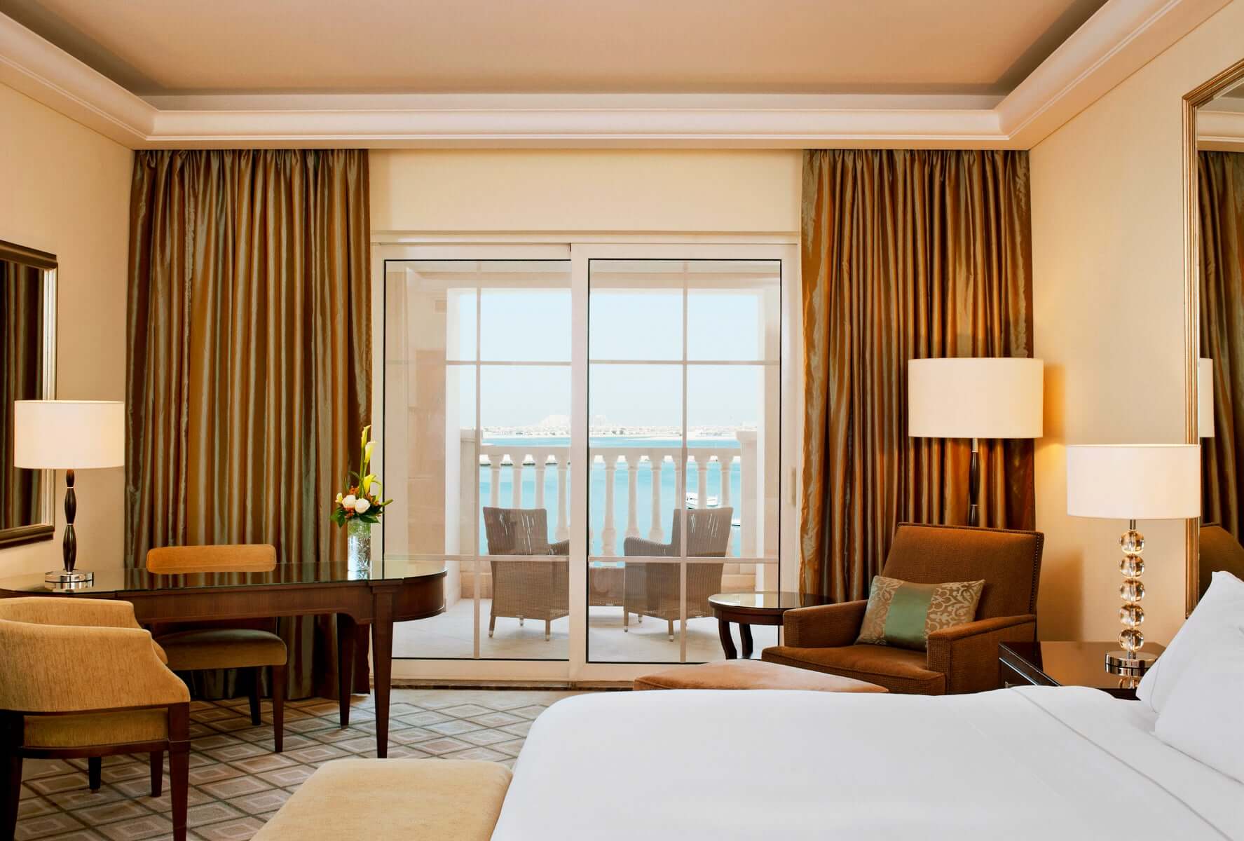 The Westin Dubai Mina Seyahi Beach Resort and Marina Bedroom