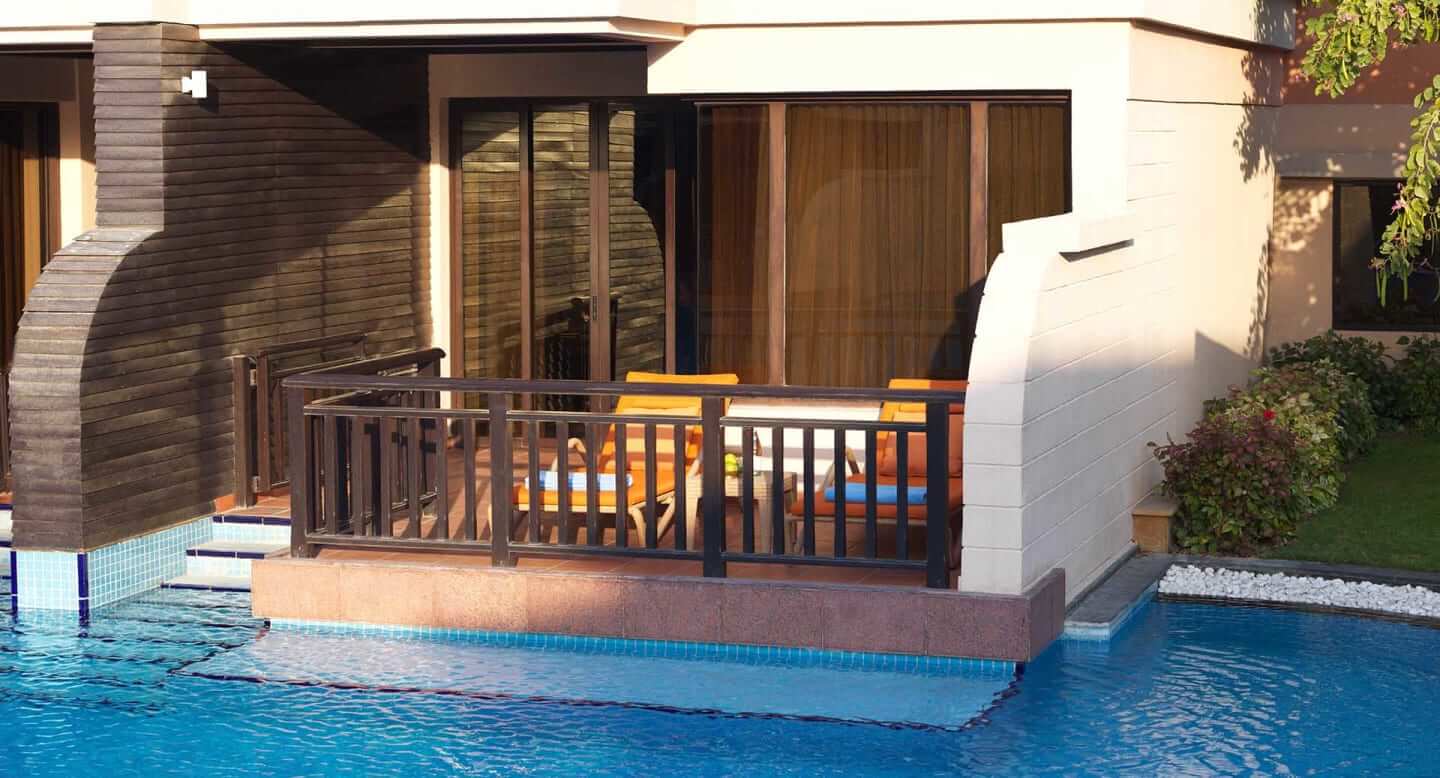 Anantara The Palm Dubai Resort Deluxe Lagoon Access Room Terrace