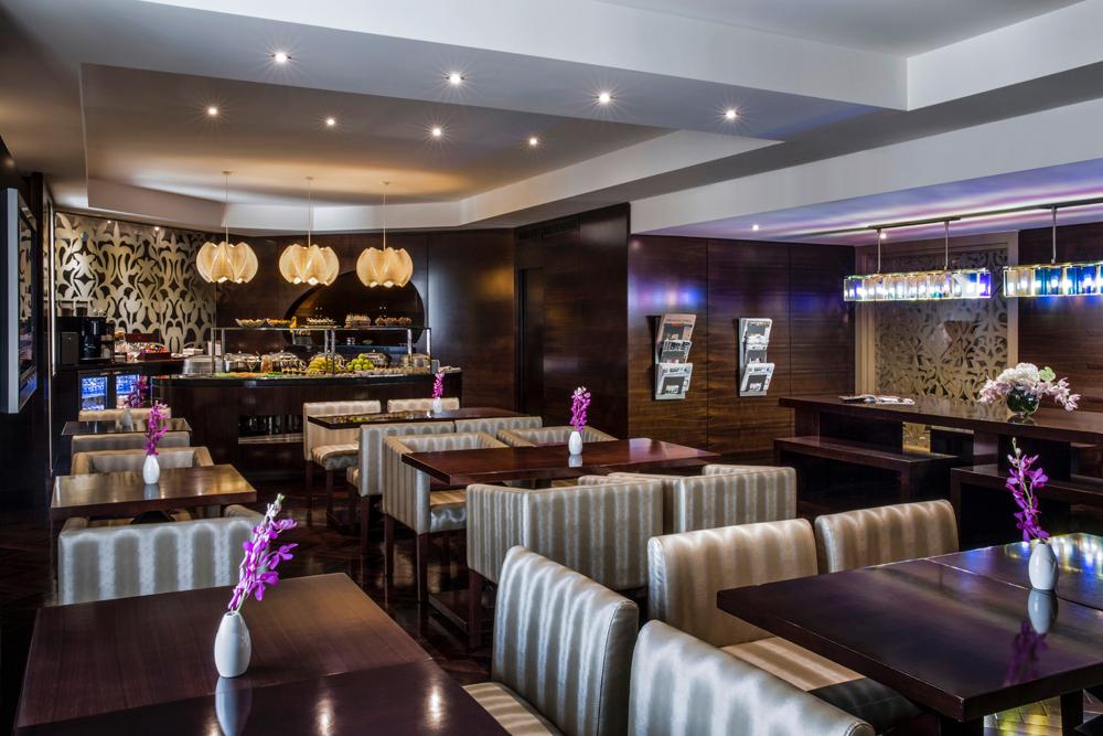 Crowne Plaza Dubai Deira Club Lounge Dining Area