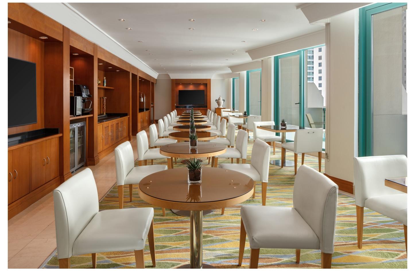 Hilton Dubai Jumeirah Club Lounge Dining Tables