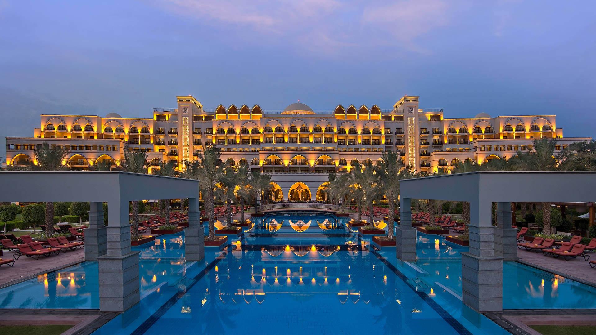 Jumeirah Zabeel Saray Hotel Exterior