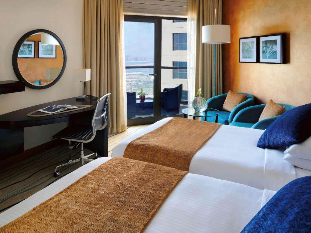 Movenpick Hotel Jumeirah Beach Twin Bedroom