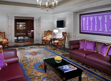 Palazzo Versace Dubai Executive Club Lounge