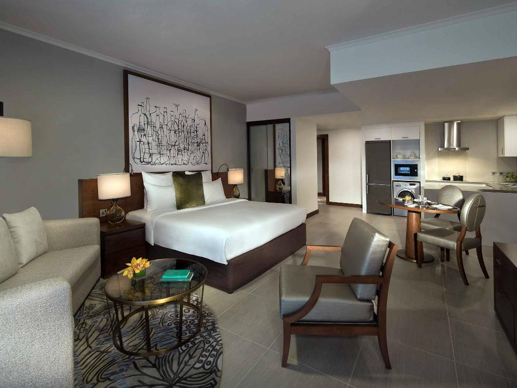 Pullman Dubai Creek City Centre Large King Room