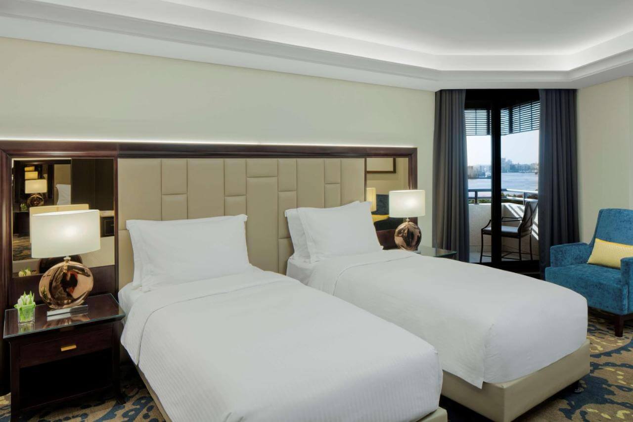 Radisson Blu Hotel, Dubai Deira Creek Twin Room