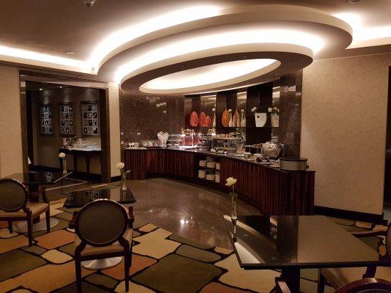 Shangri-La Dubai Club Lounge Food Offerings