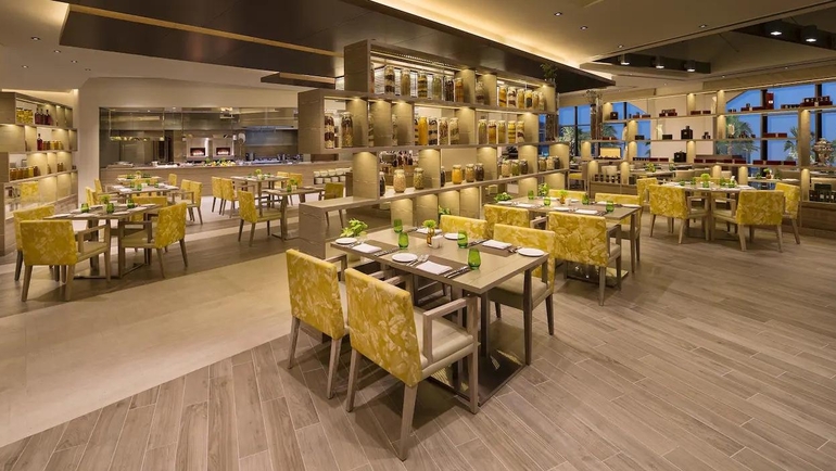 Hyatt Regency Dubai Creek Heights - Club Lounge