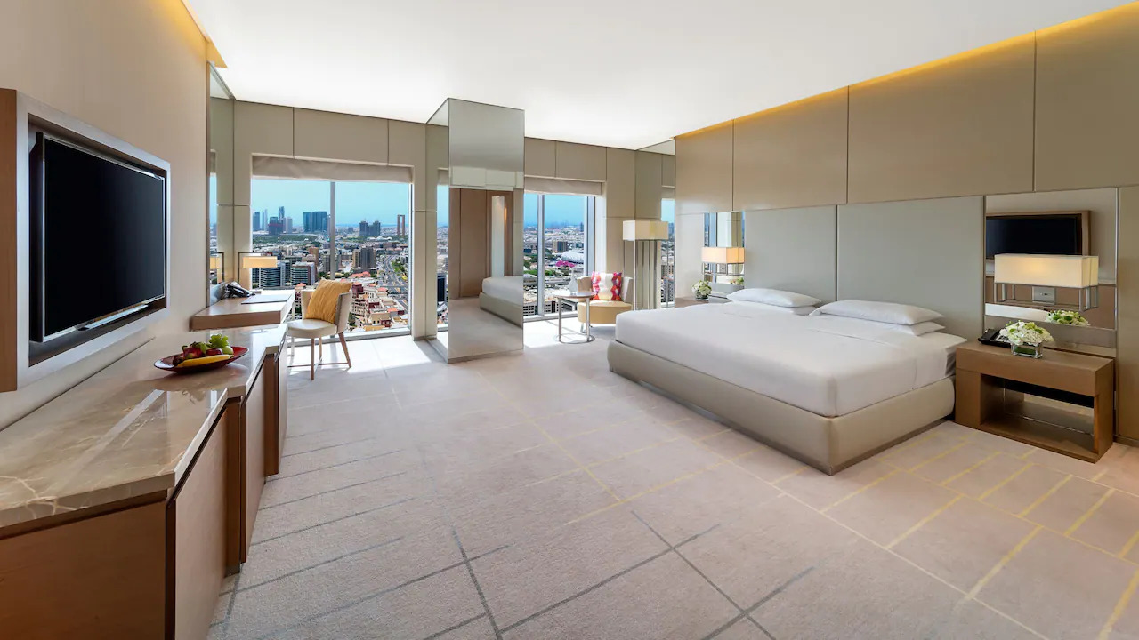 Hyatt Regency Dubai Creek Heights King Bedroom