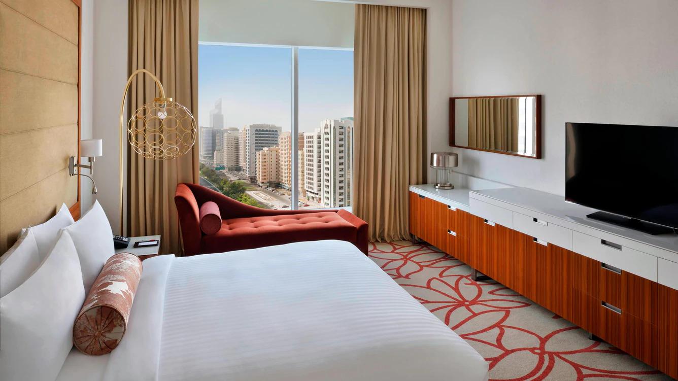 Marriott Hotel Downtown, Abu Dhabi King Bedroom