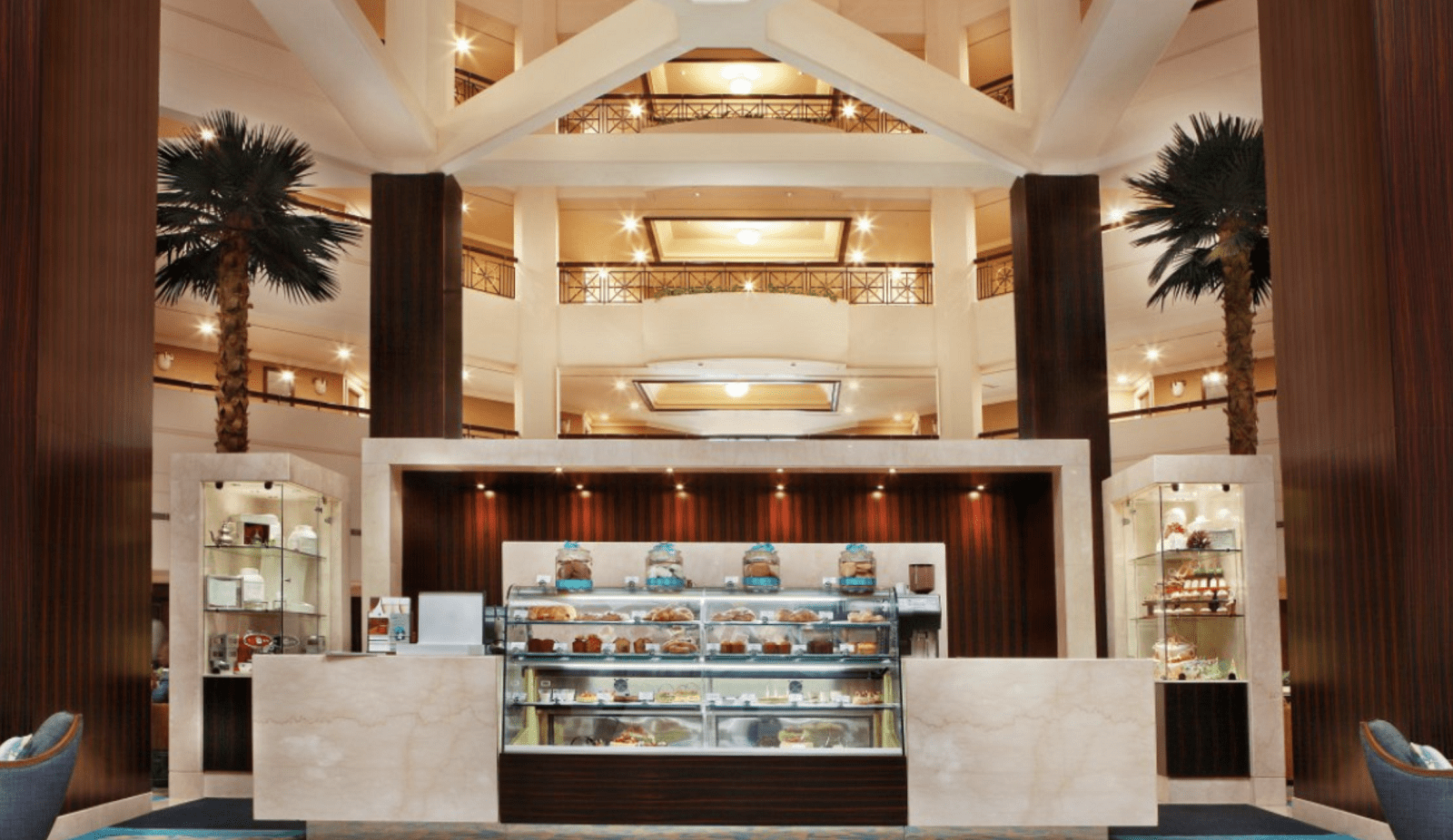 Mo?venpick Grand Al Bustan Dubai Executive Club Lounge Gazebo Lobby Lounge