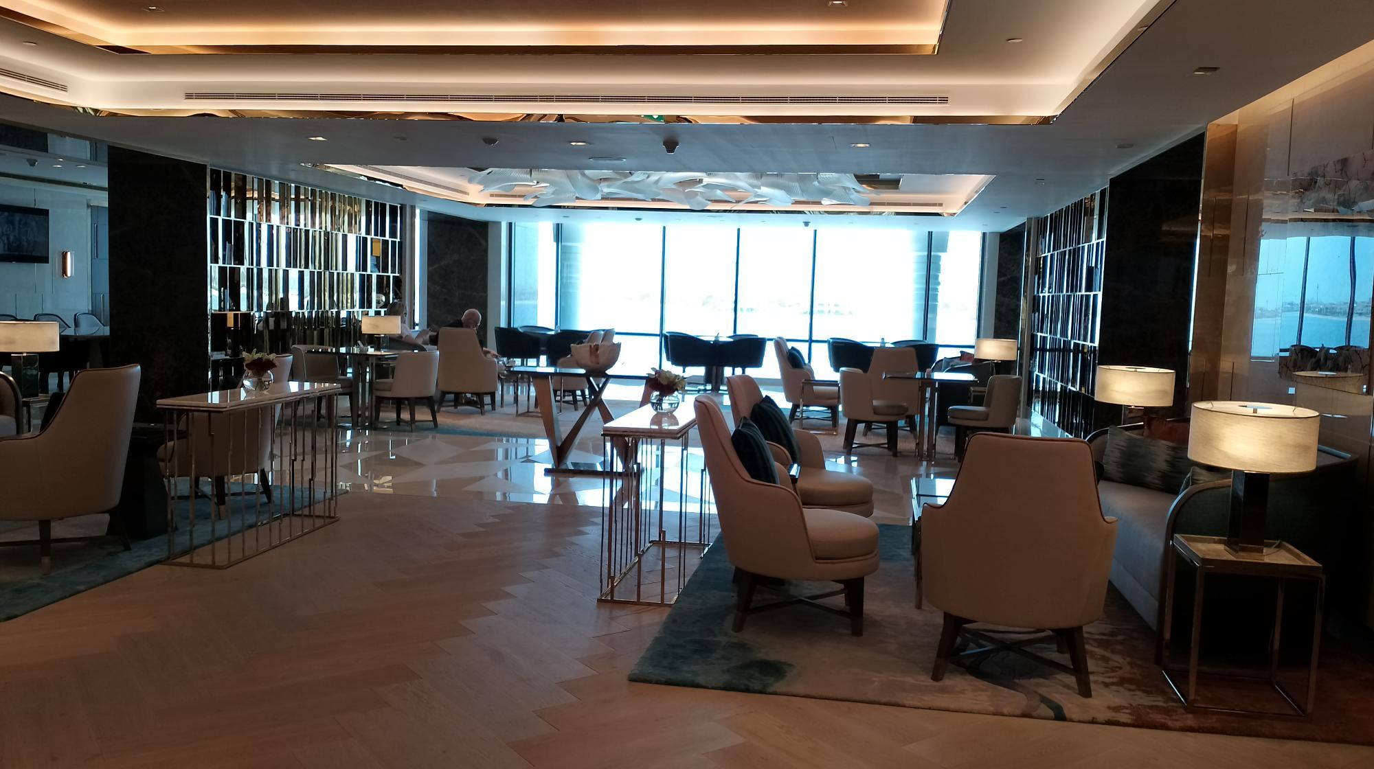 Taj Exotica Resort & Spa, The Palm, Dubai Executive Club Lounge Overview