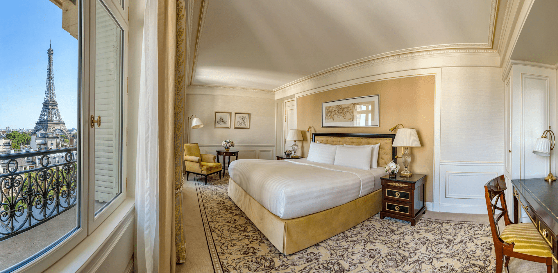 Your stay at Shangri-La Paris comes with a view you may have only seen on postcards