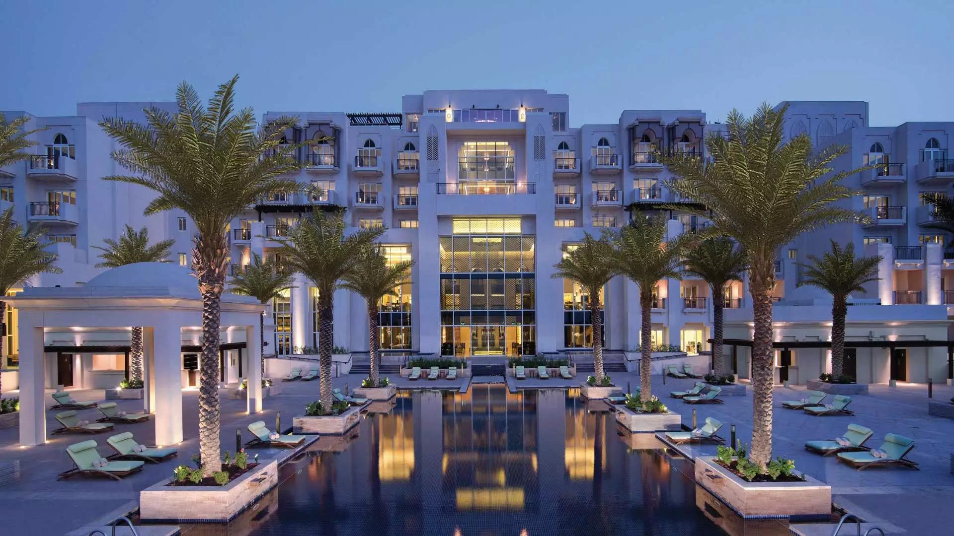 Anantara Eastern Mangroves Abu Dhabi Hotel Exterior