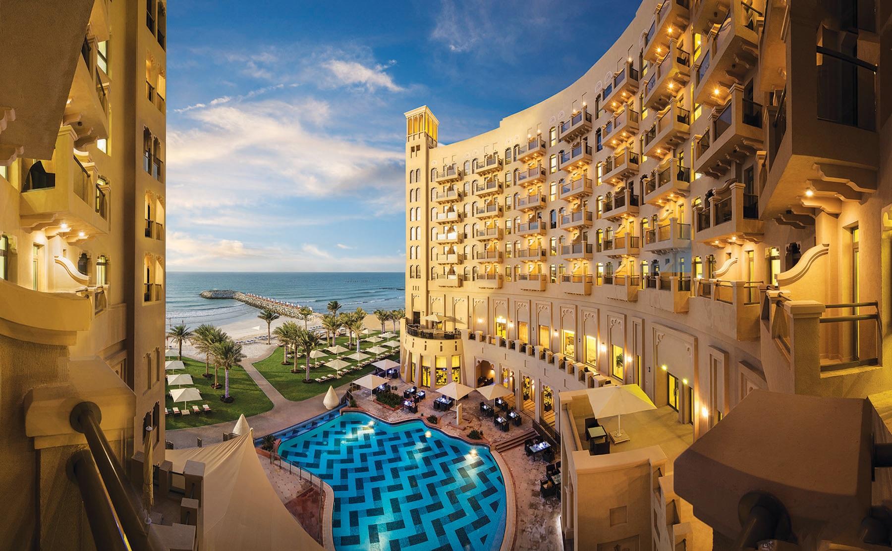 Bahi Ajman Palace Hotel Exterior