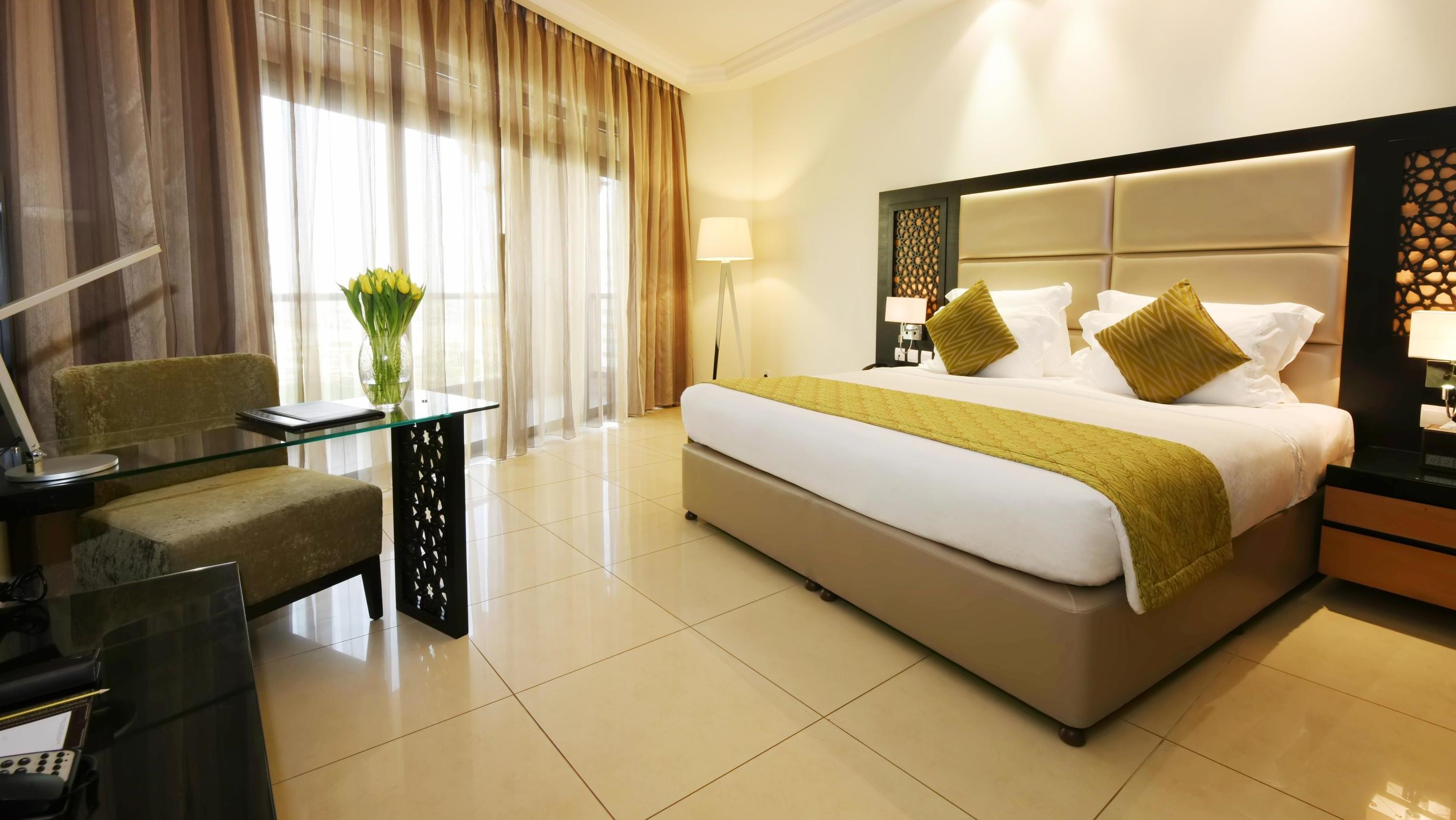 Bahi Ajman Palace Hotel Master Suite