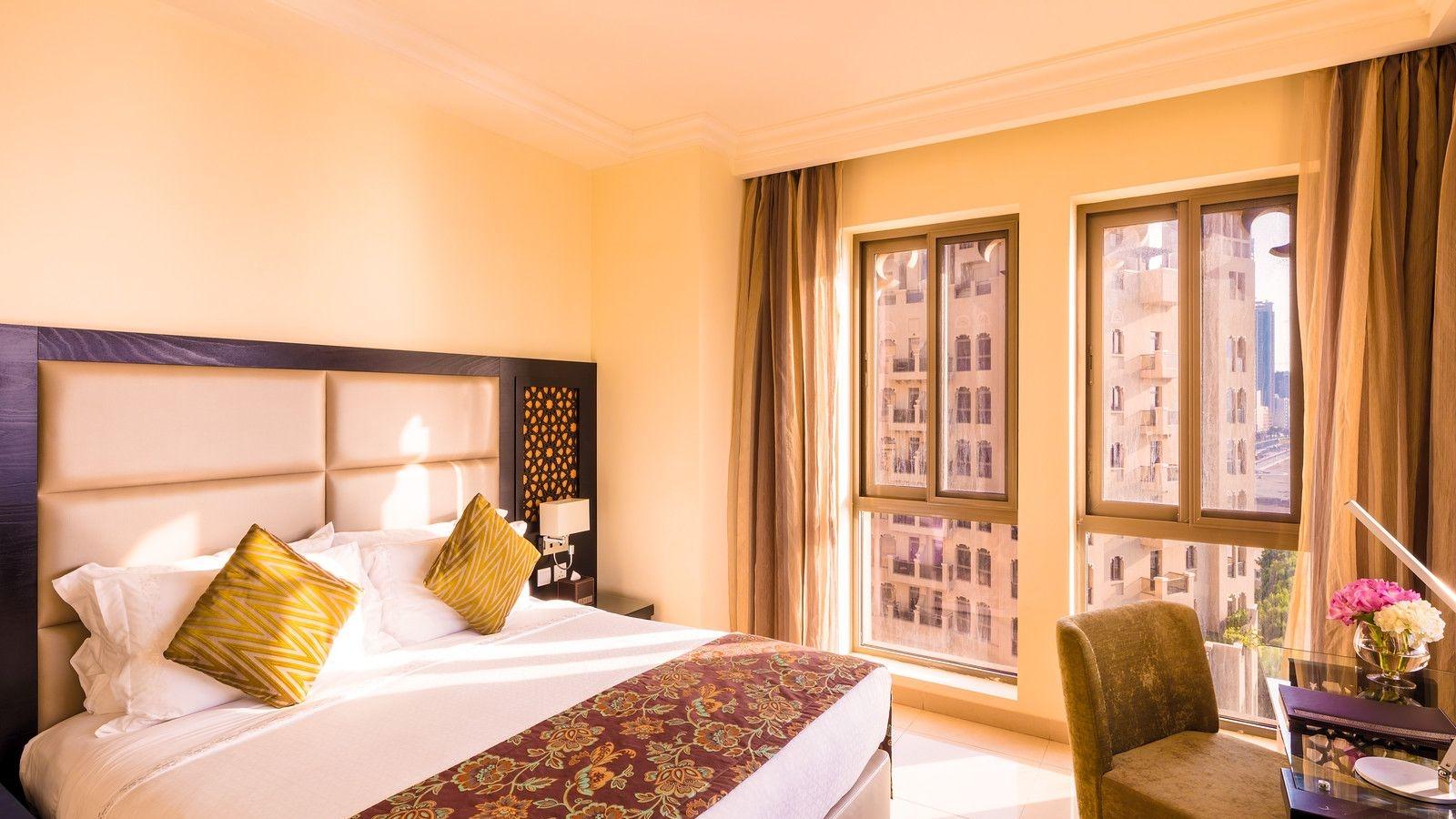 Bahi Ajman Palace Hotel Suite