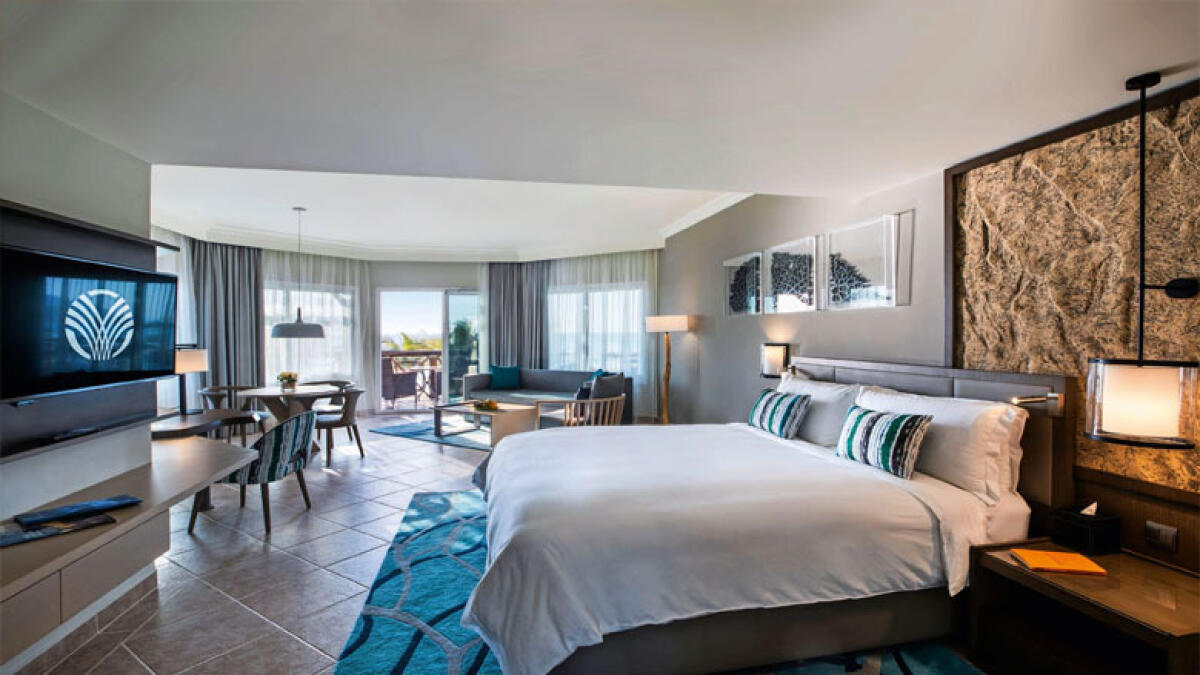 Fujairah Rotana Resort & Spa Extra Large Room