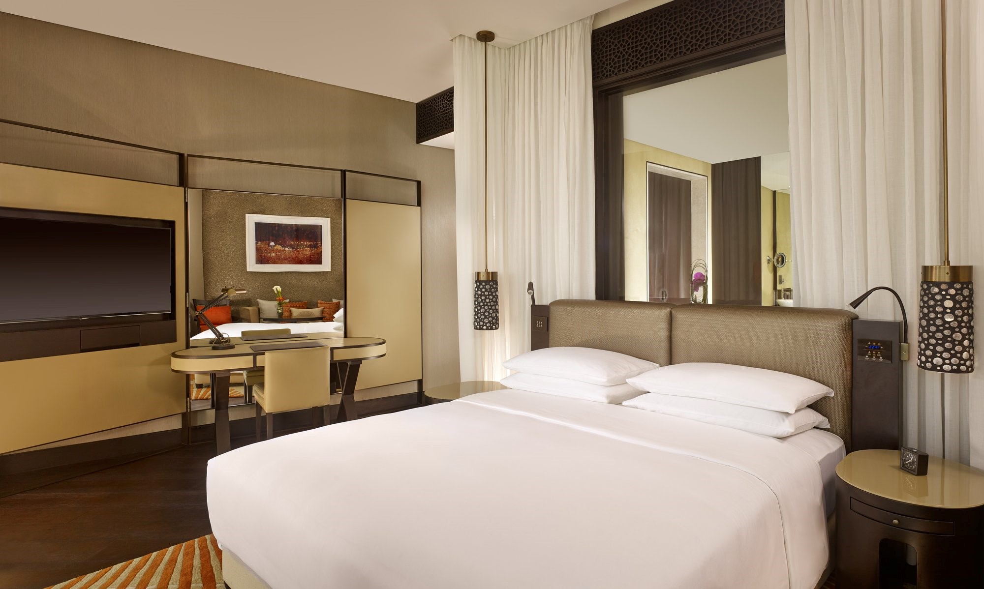 Grand Hyatt Abu Dhabi Hotel Large Bedroom