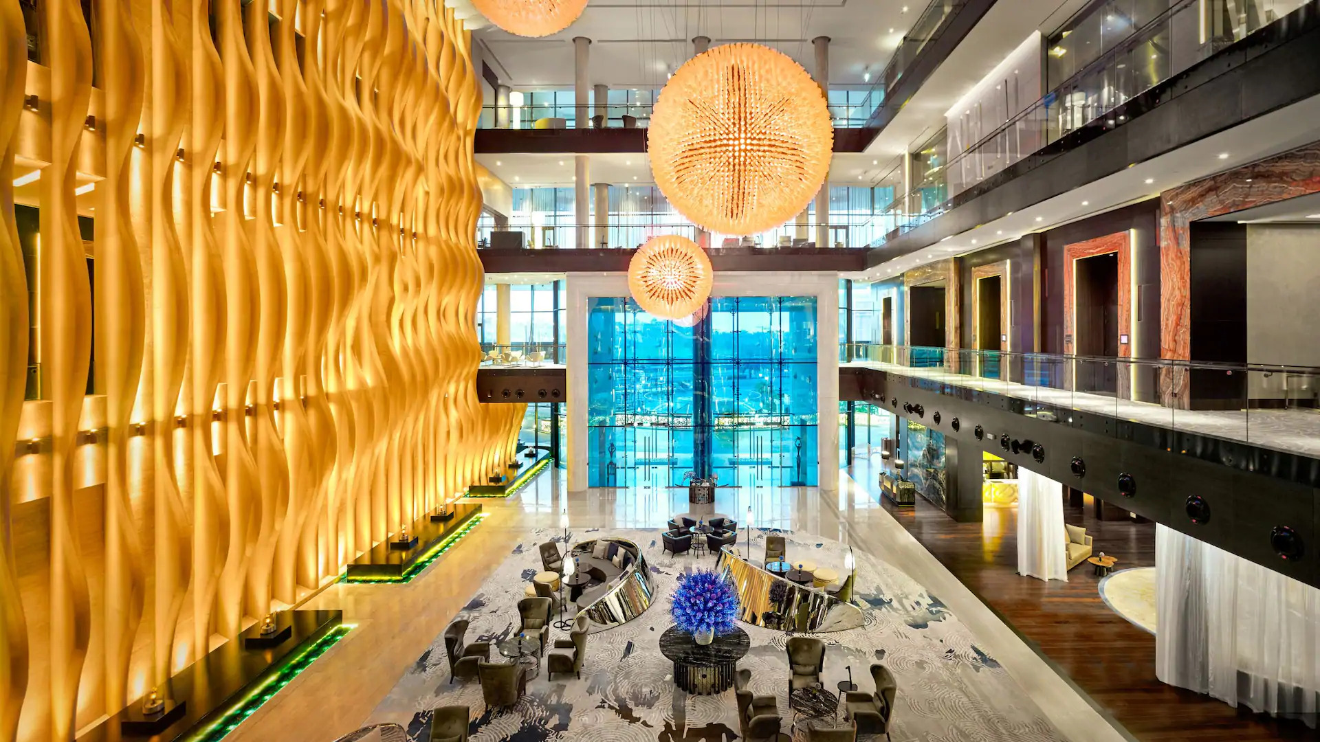 Grand Hyatt Abu Dhabi Hotel Lobby
