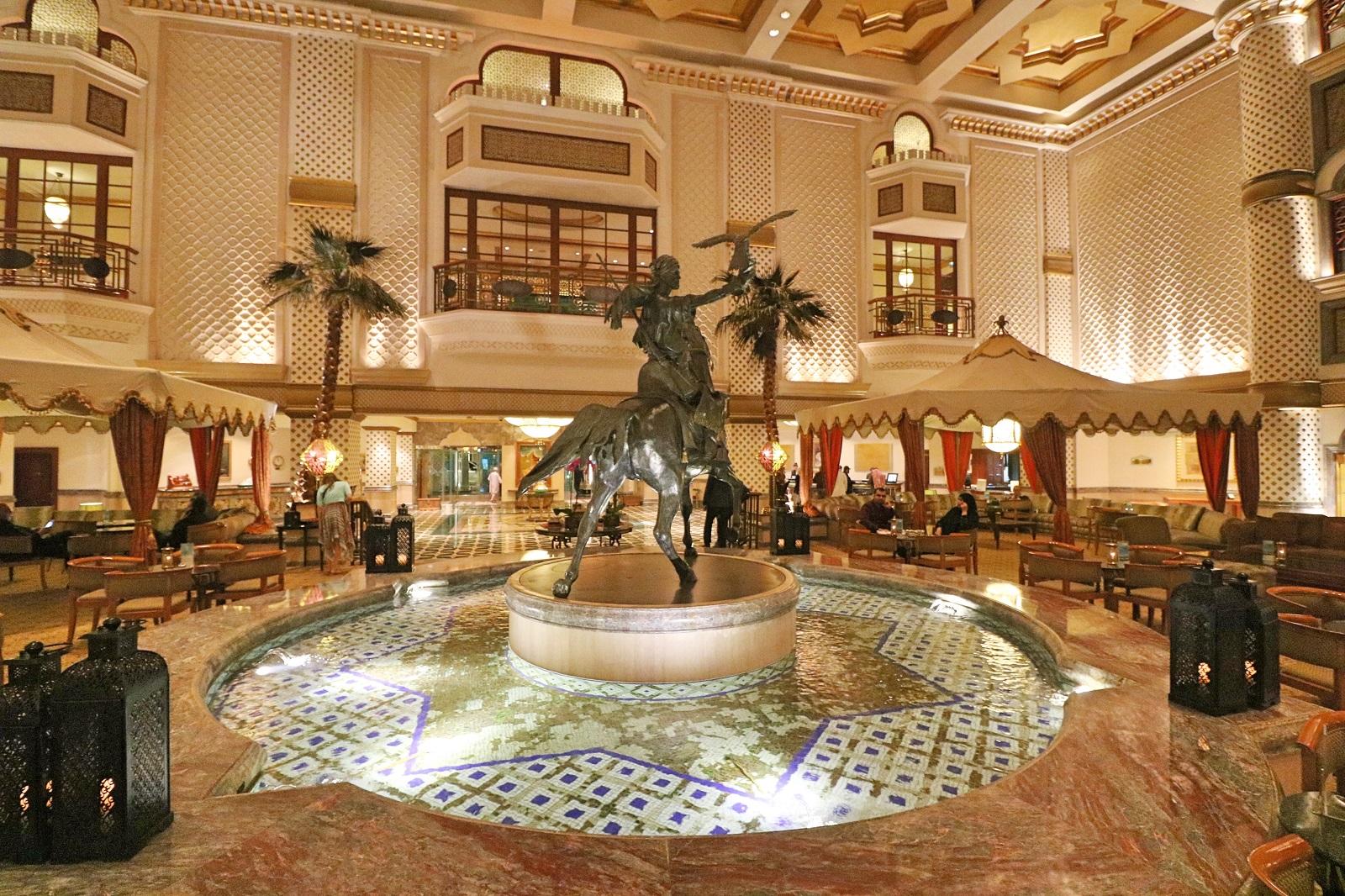 Grand Hyatt Muscat Lobby