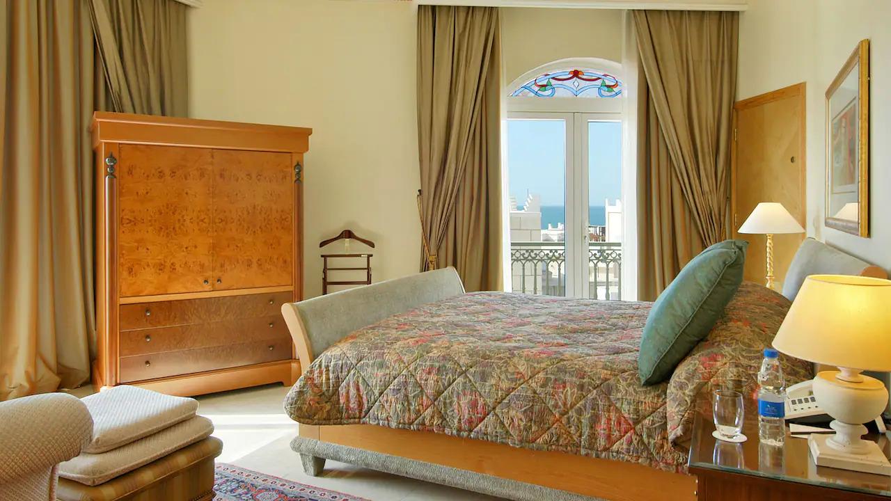 Grand Hyatt Muscat Royal Suite