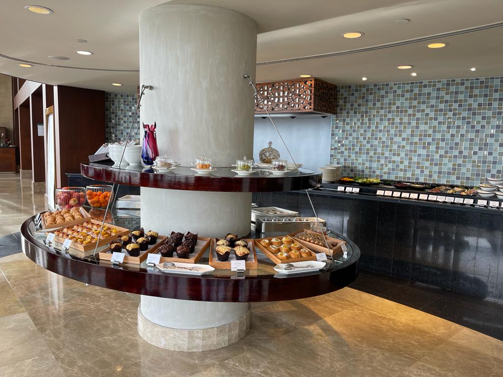 InterContinental Abu Dhabi Executive Club Lounge Snack Area