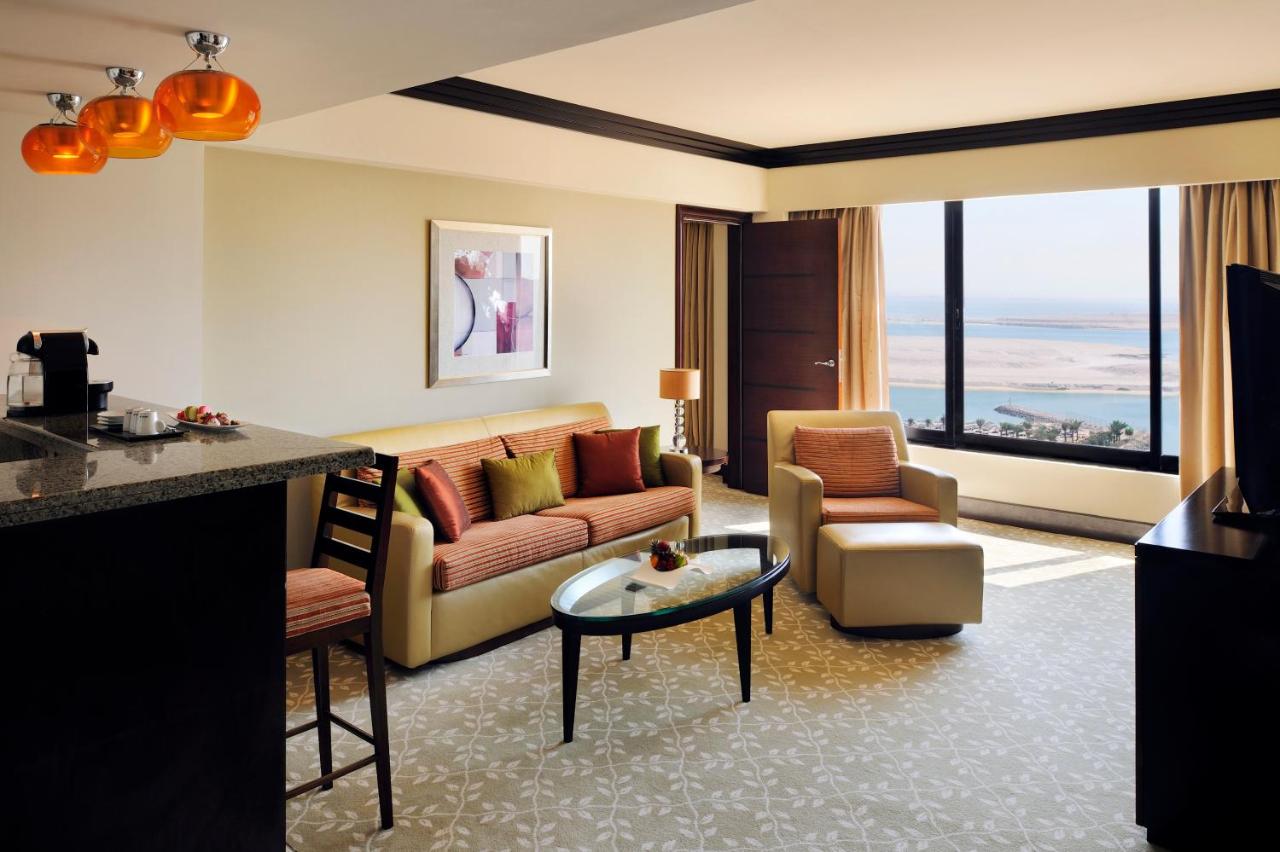 InterContinental Abu Dhabi Suite