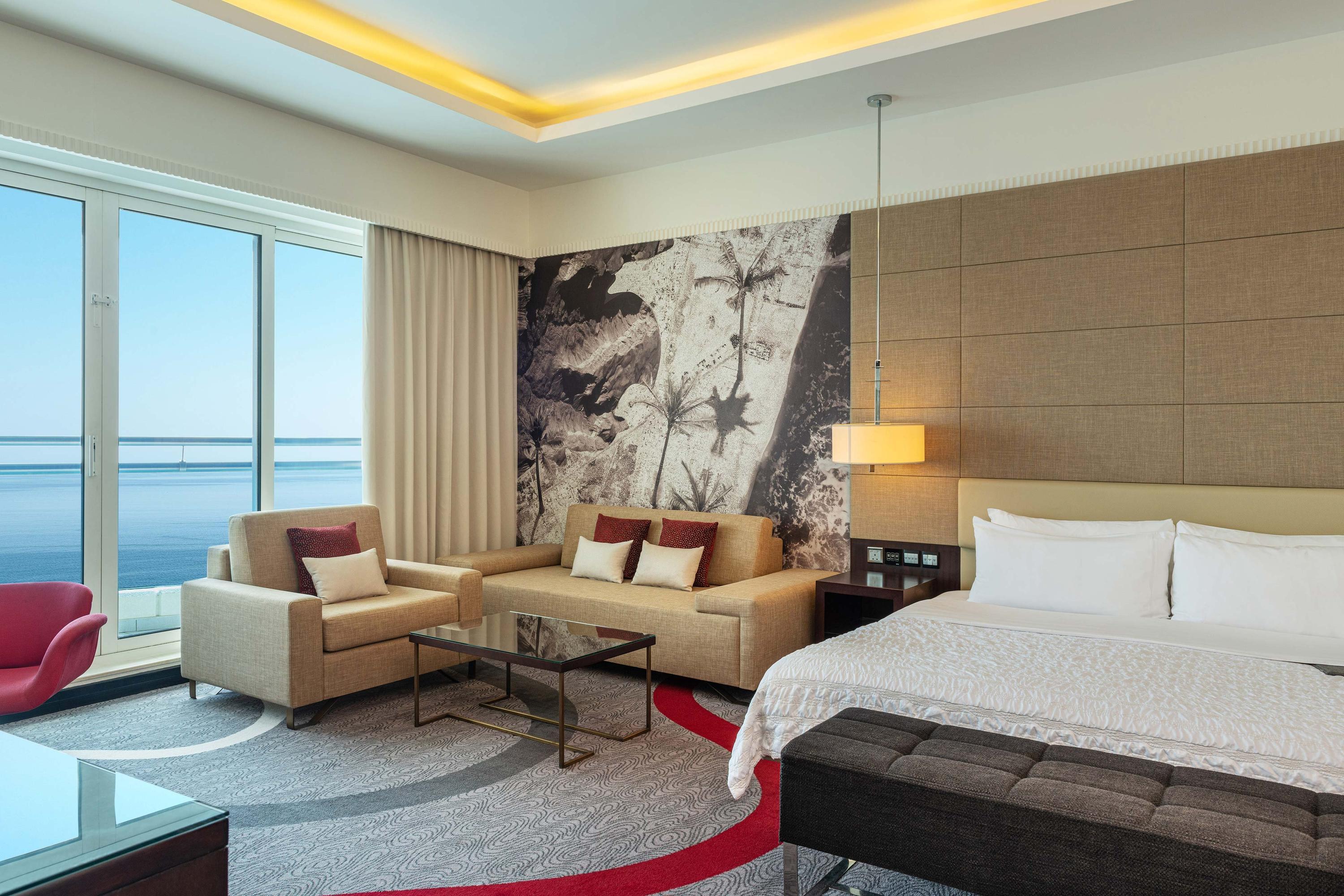Le Meridien Al Aqah Beach Resort Large King Room