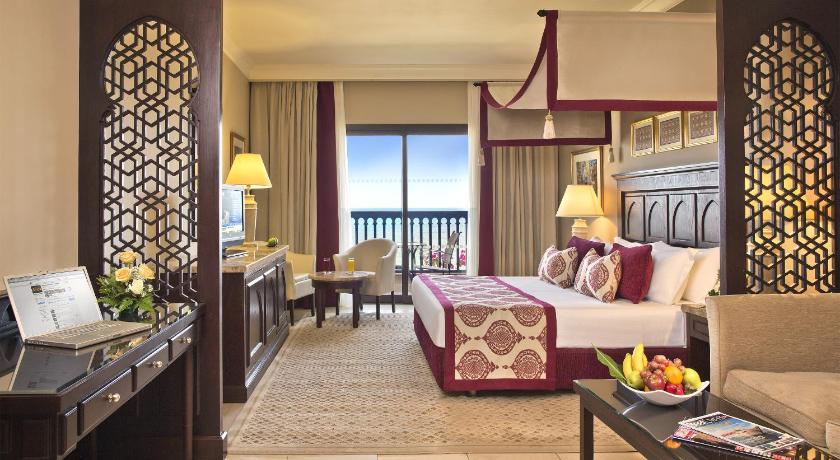 Miramar Al Aqah Beach Resort Bedroom Suite