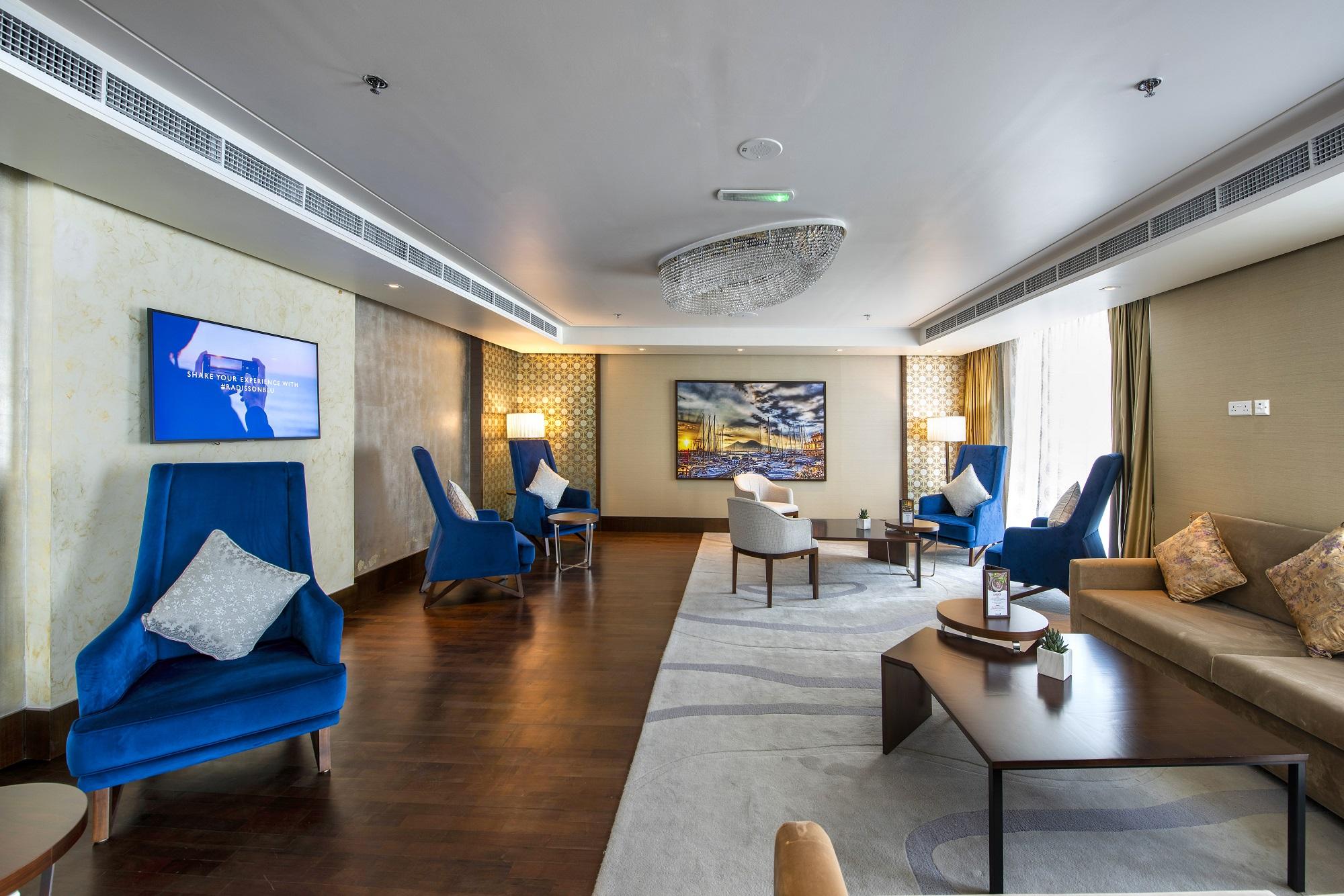 Radisson Blu Hotel Ajman Executive Club Lounge Seating Area