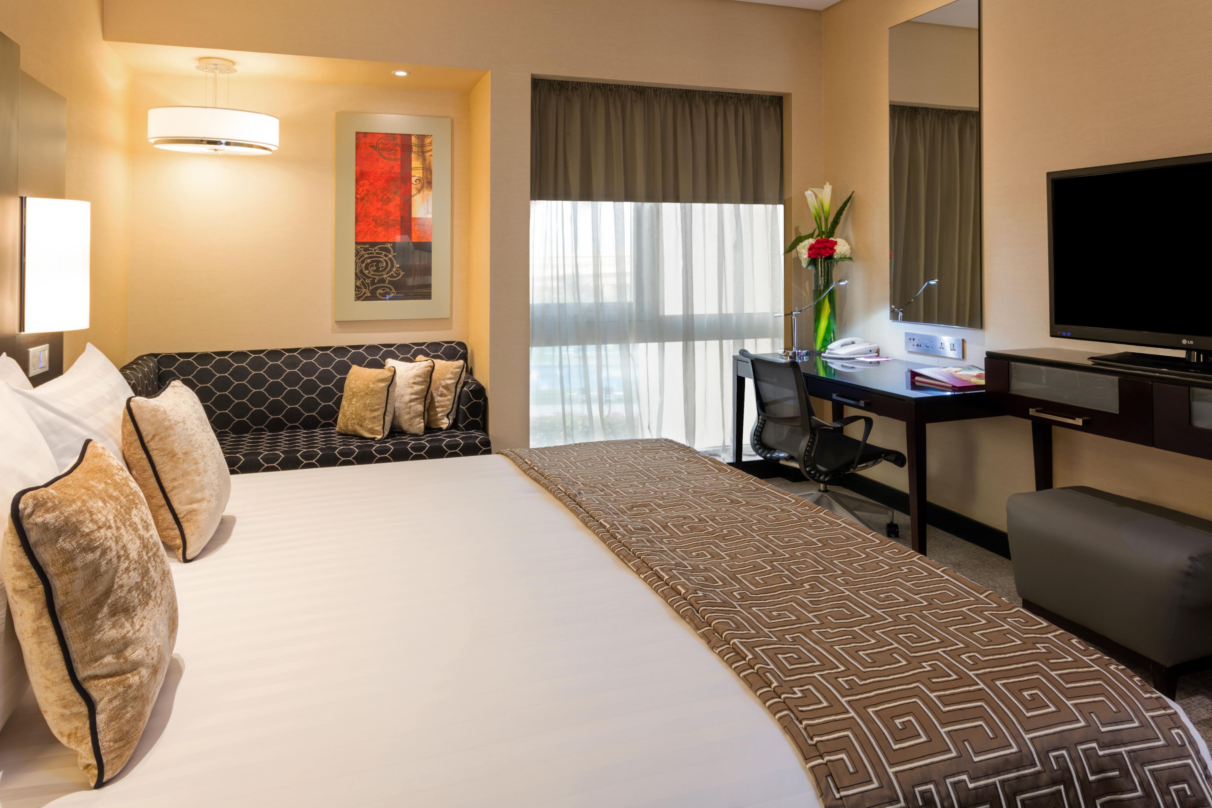 Crowne Plaza Bahrain, an IHG Hotel King Standard Room