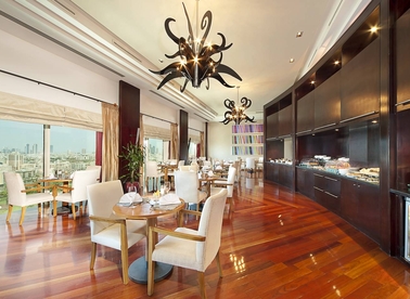 Gulf Hotel Bahrain Executive Club Lounge