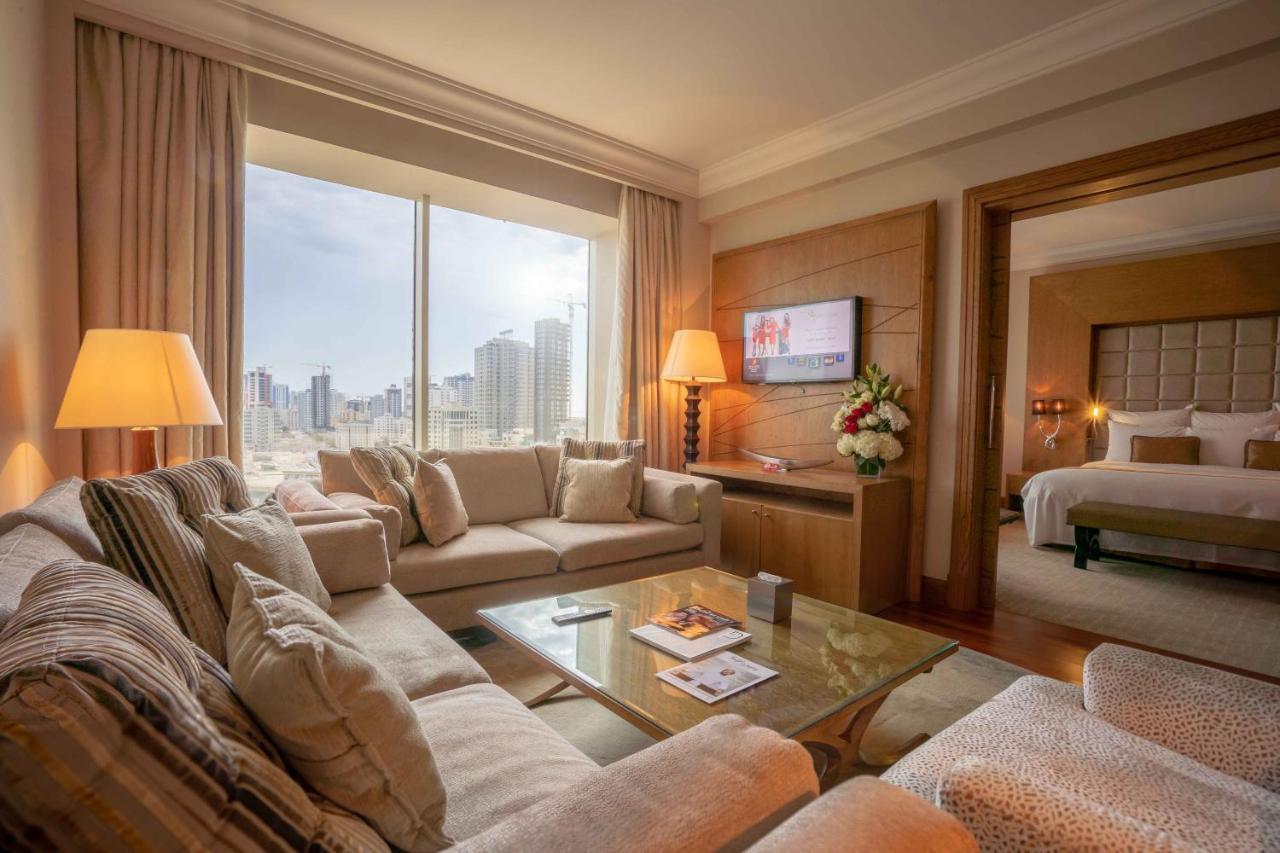 Gulf Hotel Bahrain Suite