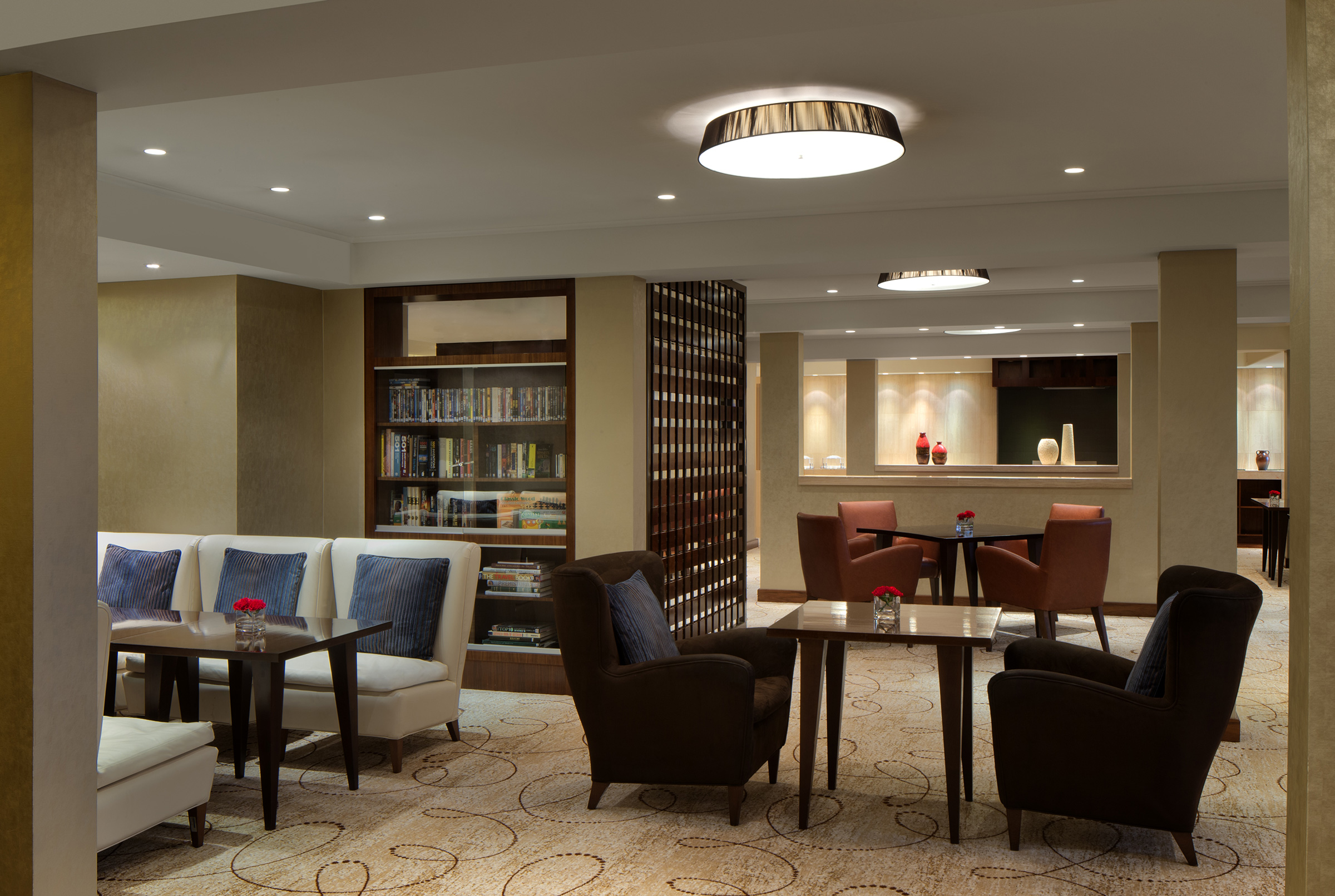 InterContinental Bahrain, an IHG Hotel Executive Club Lounge Seating Area
