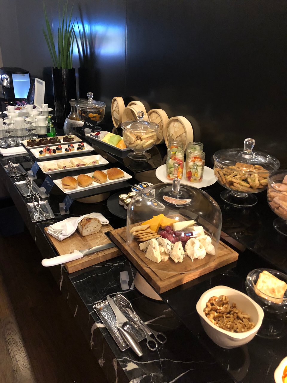 Kempinski Hotel Muscat Executive Club Lounge Food Offerings