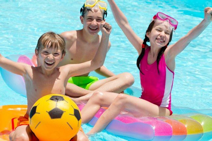 Khalidiya Palace Rayhaan by Rotana Kids Club Pool