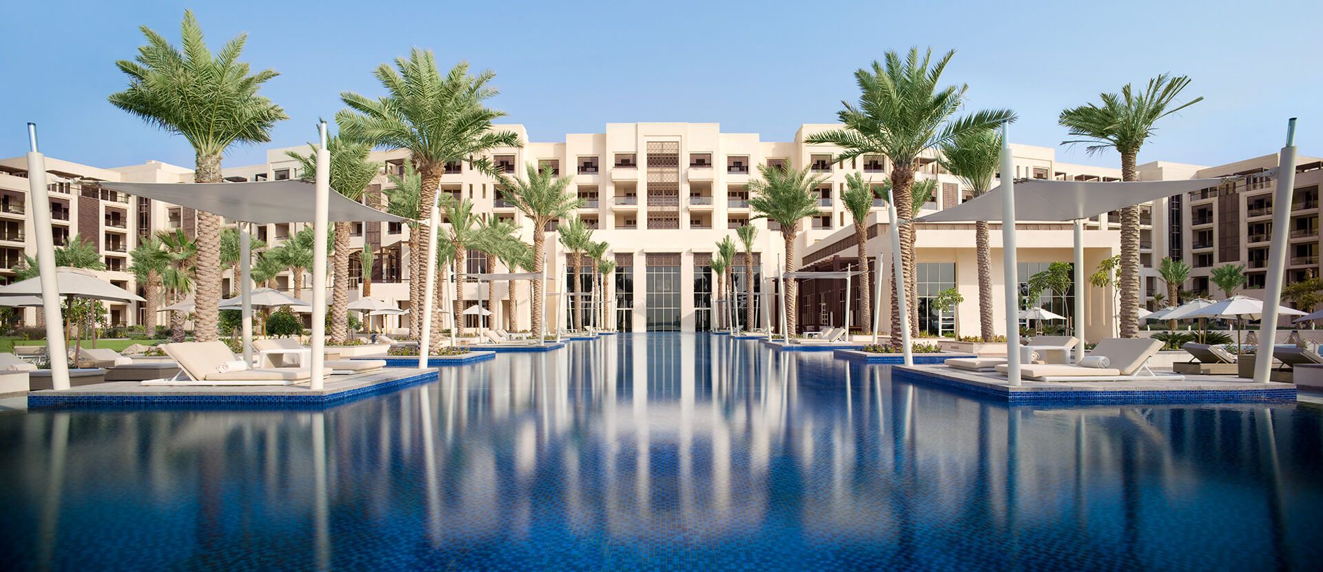 Park Hyatt Abu Dhabi Hotel and Villas Exterior