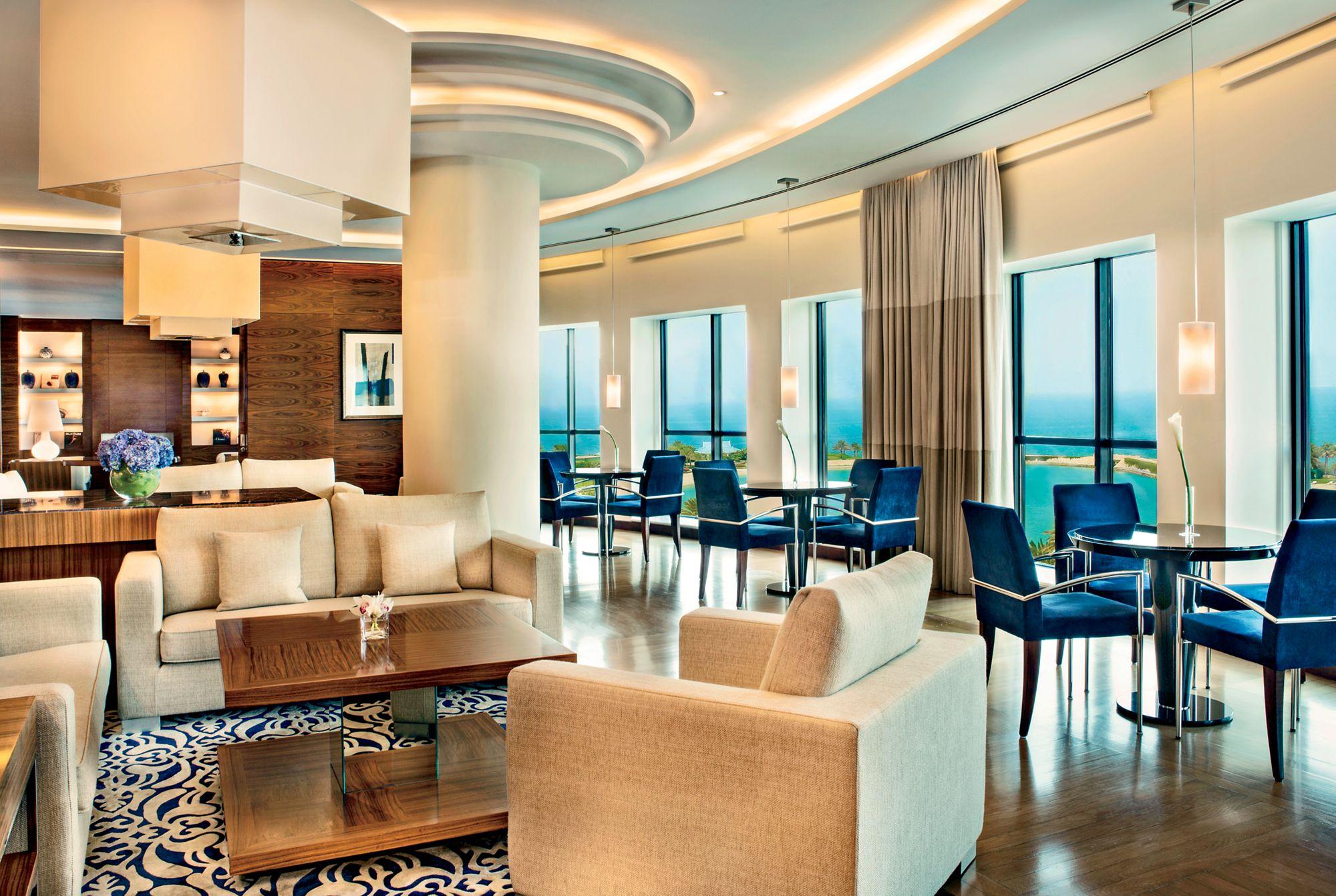 Ritz Carlton Bahrain Executive Club Lounge Sofa Seating