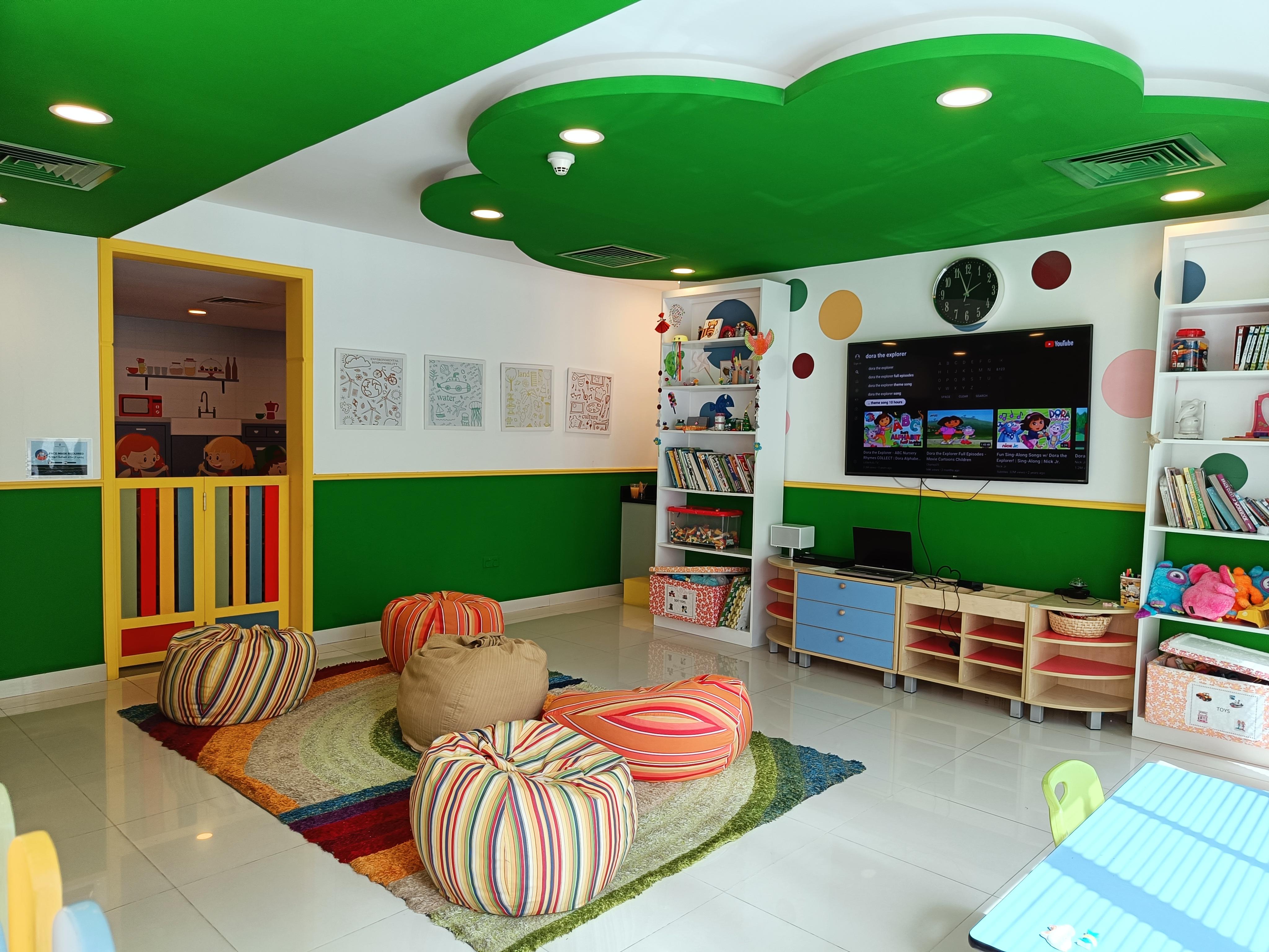 Ritz Carlton Bahrain Kids Club Movie Area