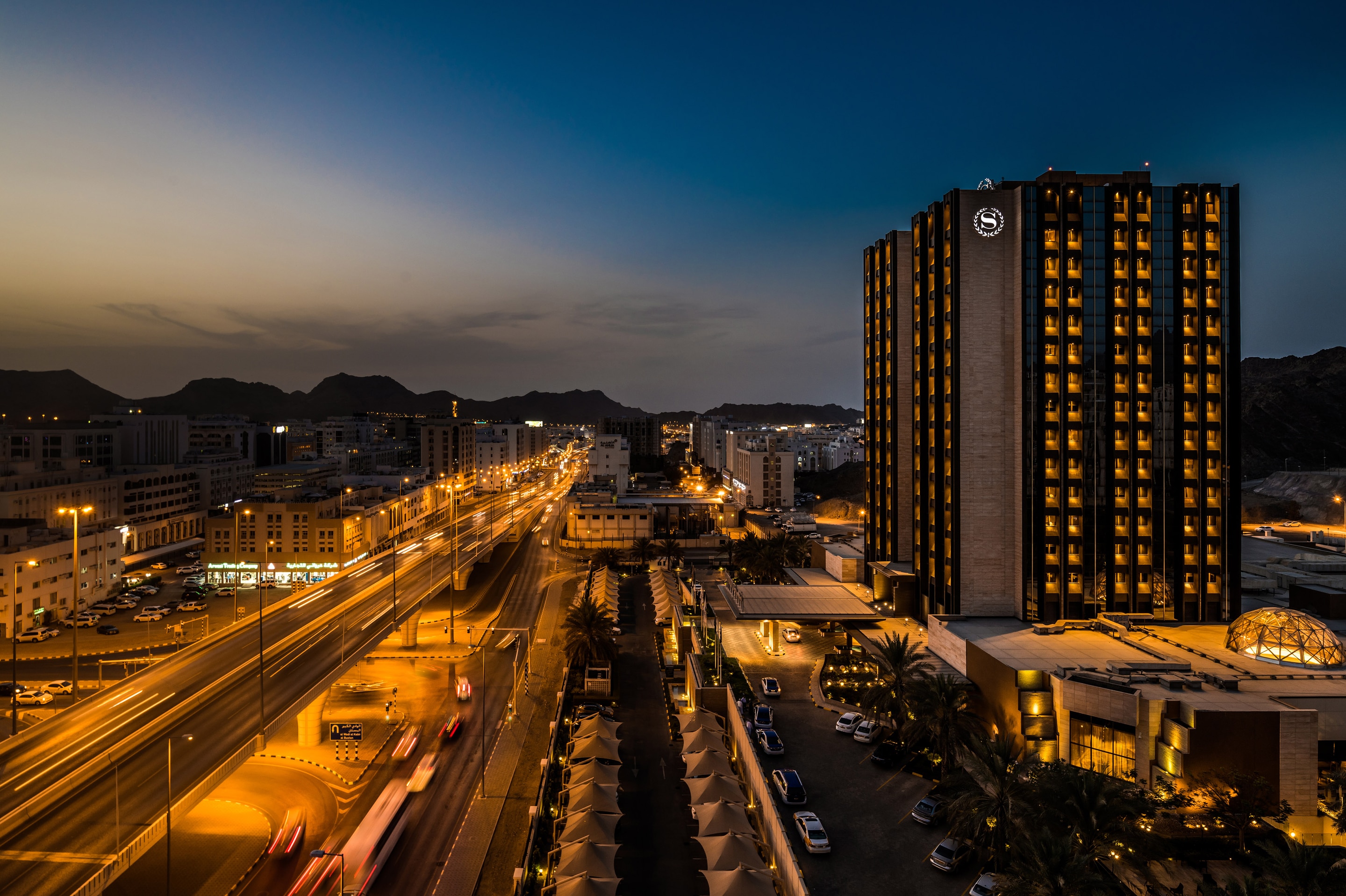 Sheraton Oman Exterior