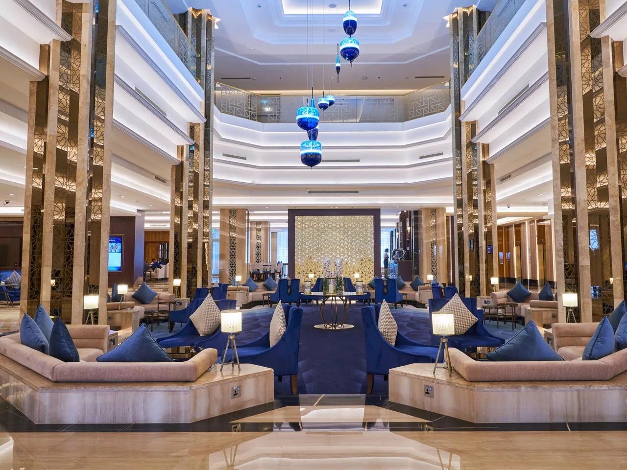 Diplomat Radisson Blu Hotel, Residence & Spa, Manama Lobby